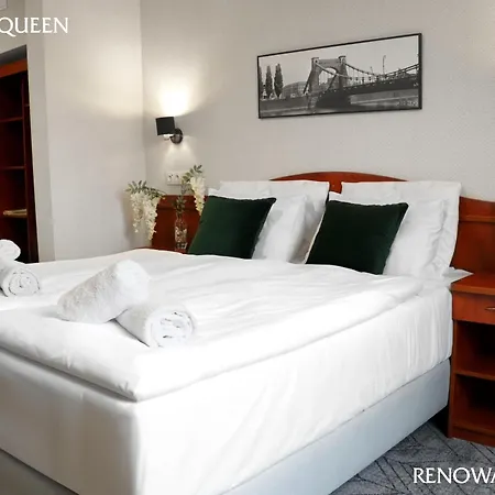 Polonia Centrum Otel
