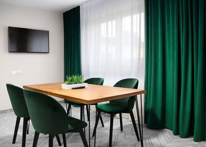 Polonia Centrum מלון 3*