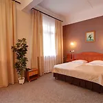 波尼亚中枢酒店 3* 弗罗茨瓦夫