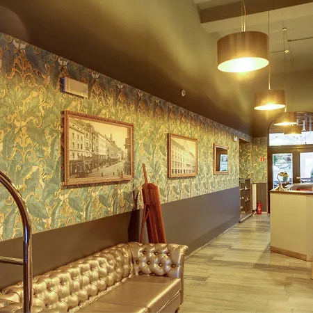Hotel Polonia Centrum 3*