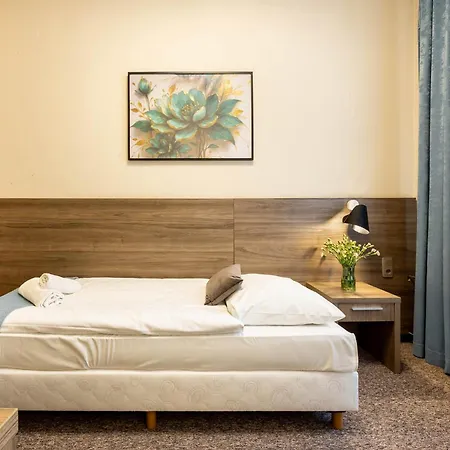 Отель Polonia Centrum