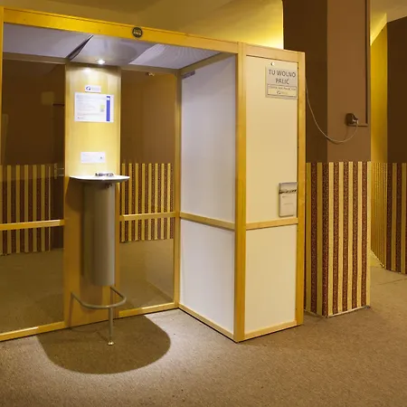 Polonia Centrum Отель 3*