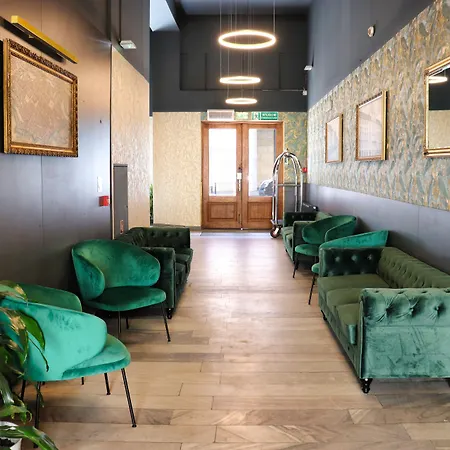 Polonia Centrum Otel 3*