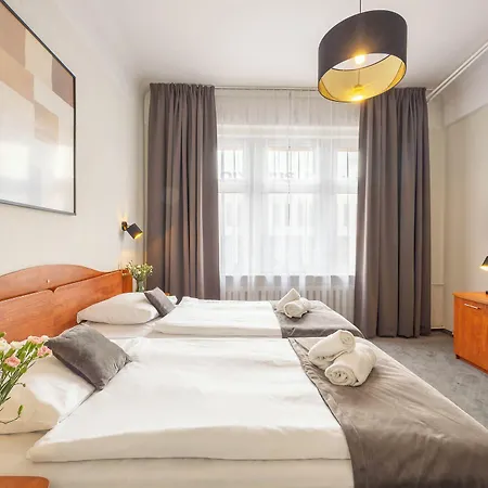 Polonia Centrum 3* Вроцлав