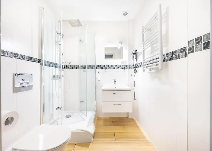 Polonia Centrum Hotell 3*