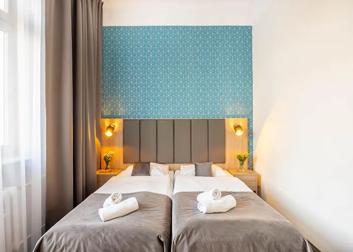 波尼亚中枢酒店