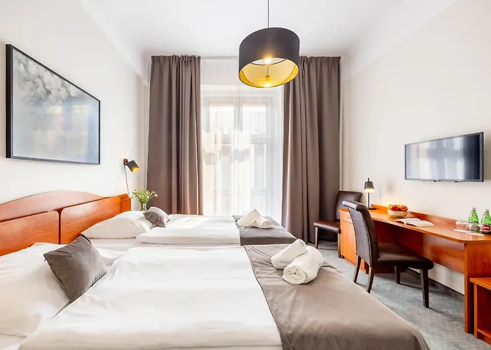 Polonia Centrum Hotell 3*